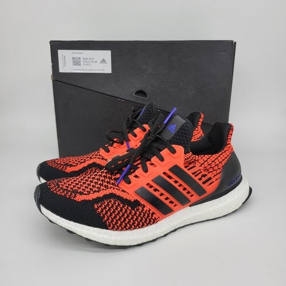 New adidas Ultra Boost 5.0 DNA Solar Red Black Men\'s Running Shoes Size 8 main image 9